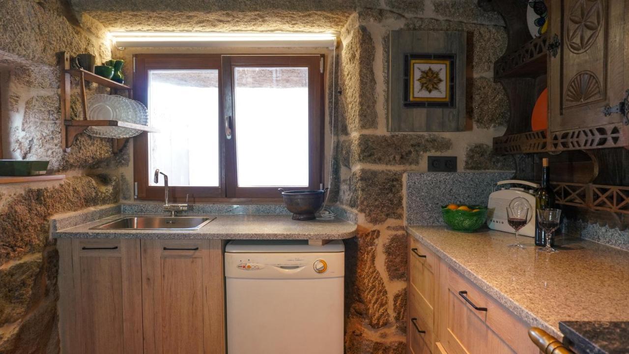 Casa La Trinidad - Ribeira Sacra Apartment Nogueira De Ramuin Bagian luar foto